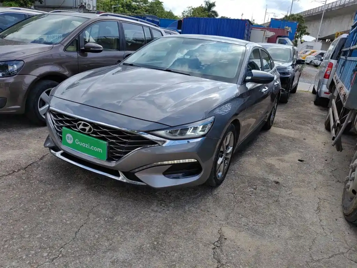 HYUNDAI LAFESTA  2019