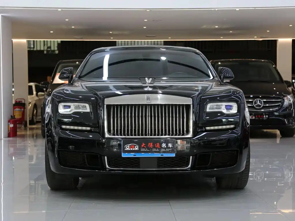 ROLLS ROYCE GHOST
