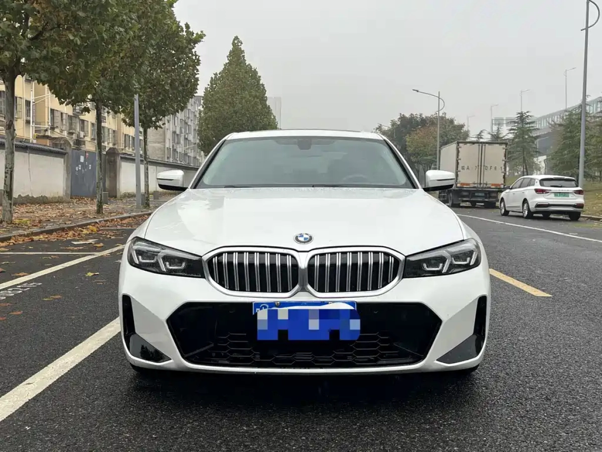 BMW 3-SERIES
