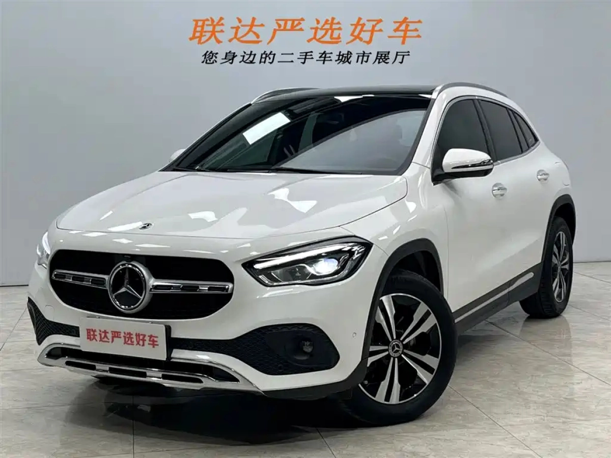 MERCEDES BENZ GLA