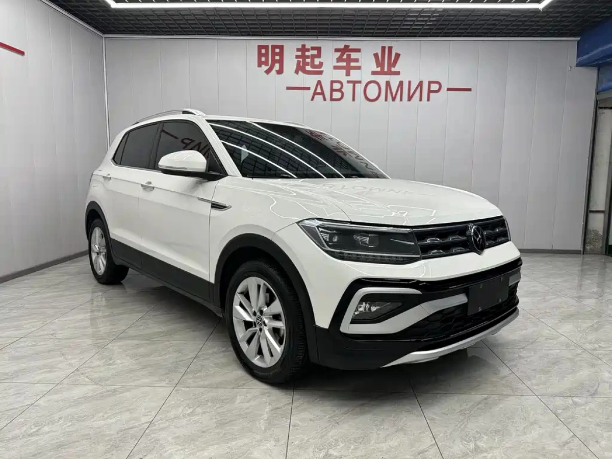 VOLKSWAGEN T-CROSS