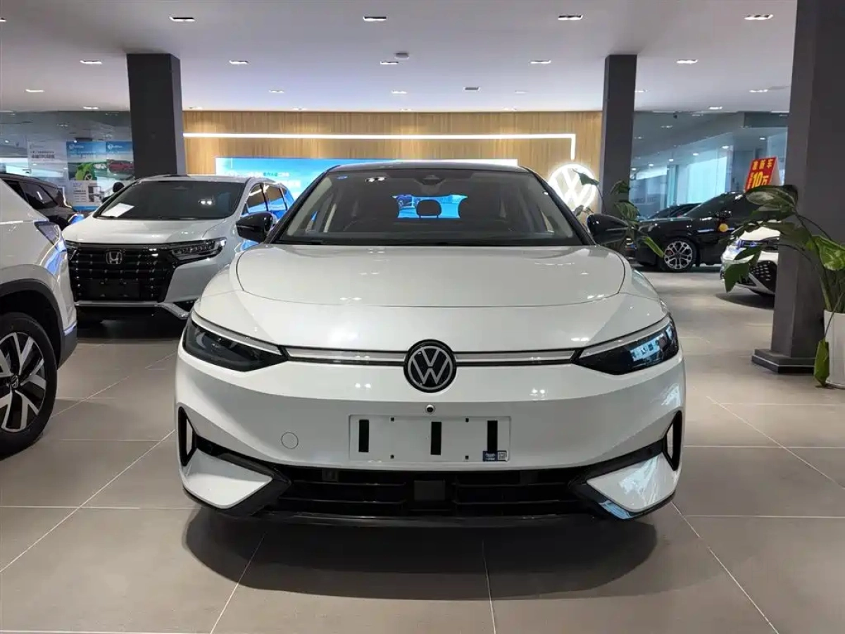 VOLKSWAGEN ID.7 VIZZION