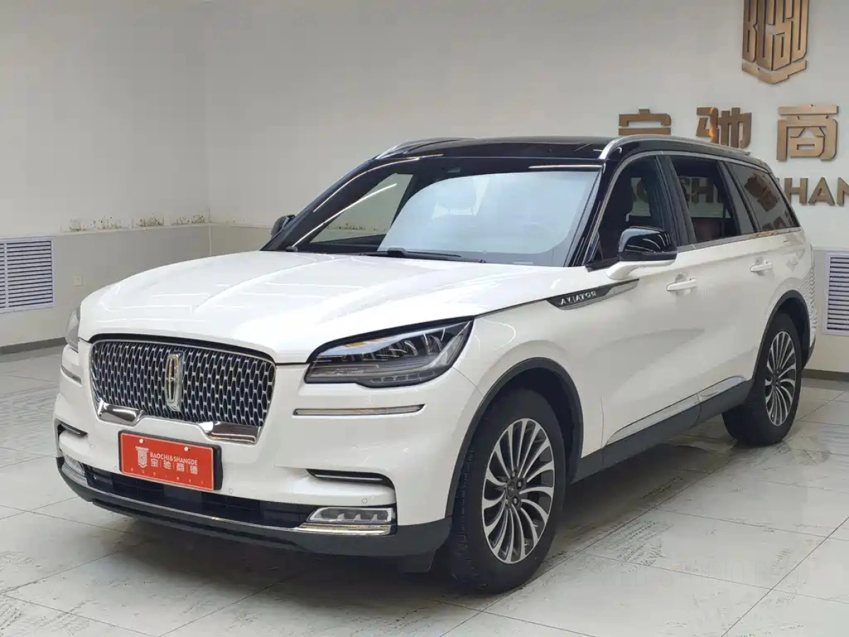 LINCOLN AVIATOR  2020