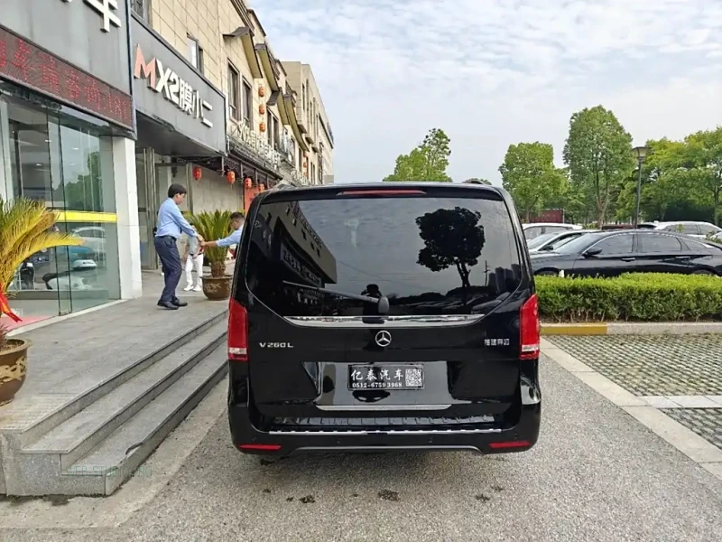 MERCEDES BENZ V-CLASS