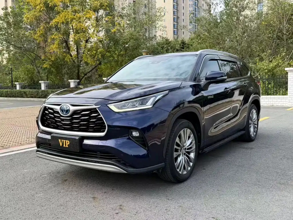 TOYOTA HIGHLANDER  2023