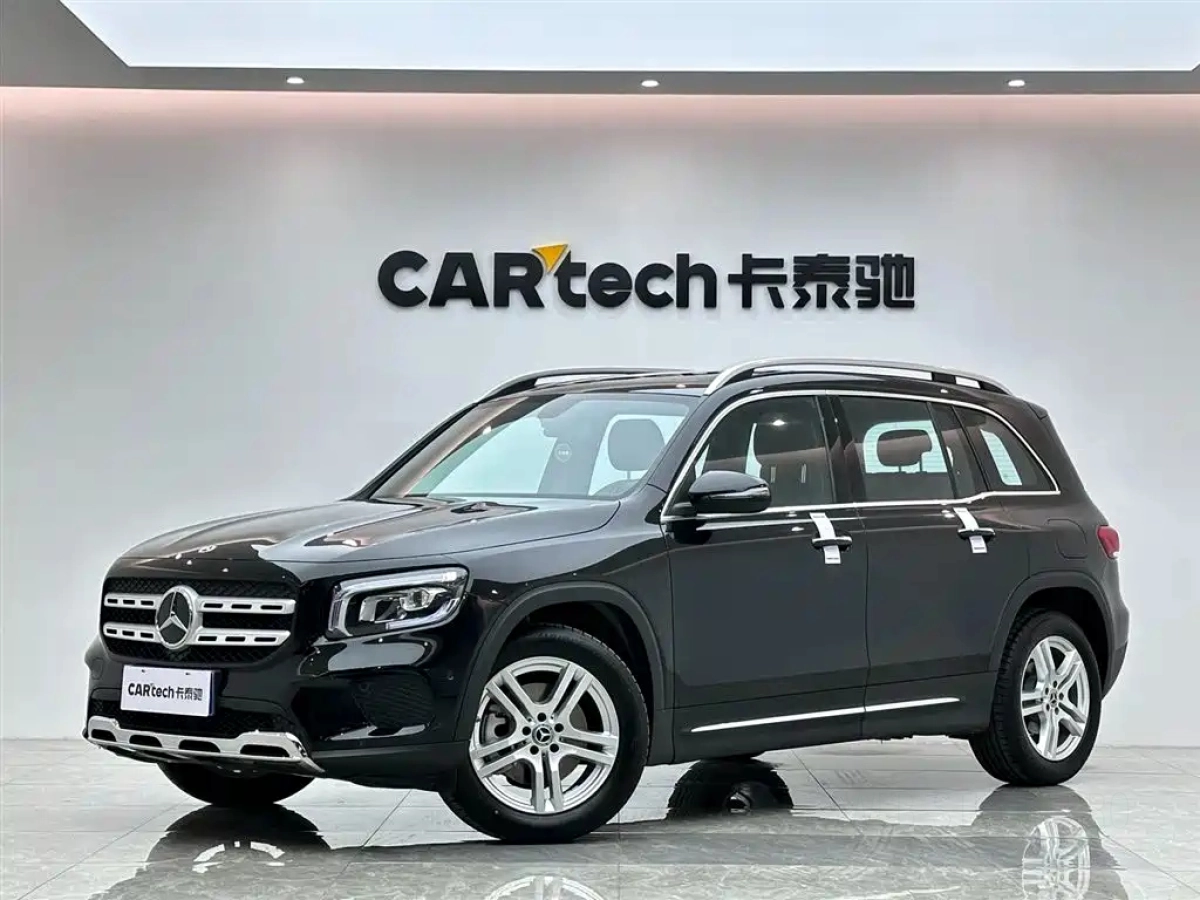 MERCEDES BENZ GLB