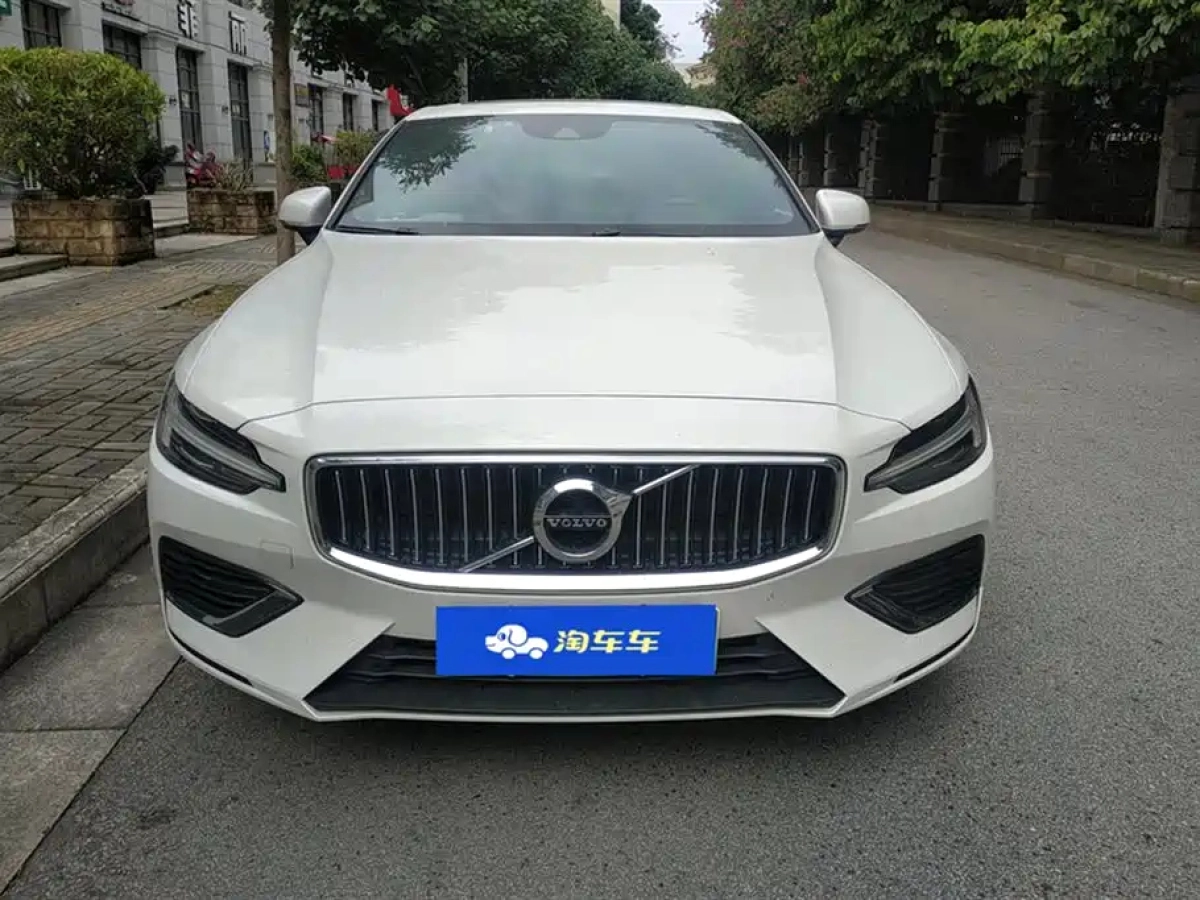VOLVO S60 NEW ENERGY
