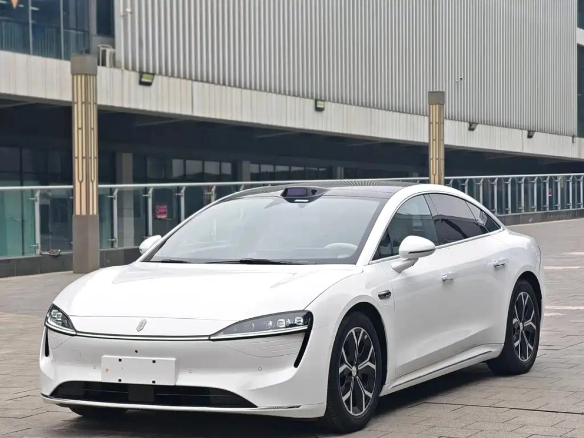 SMART WORLD S7  2025