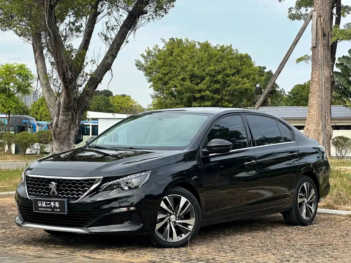 PEUGEOT 408