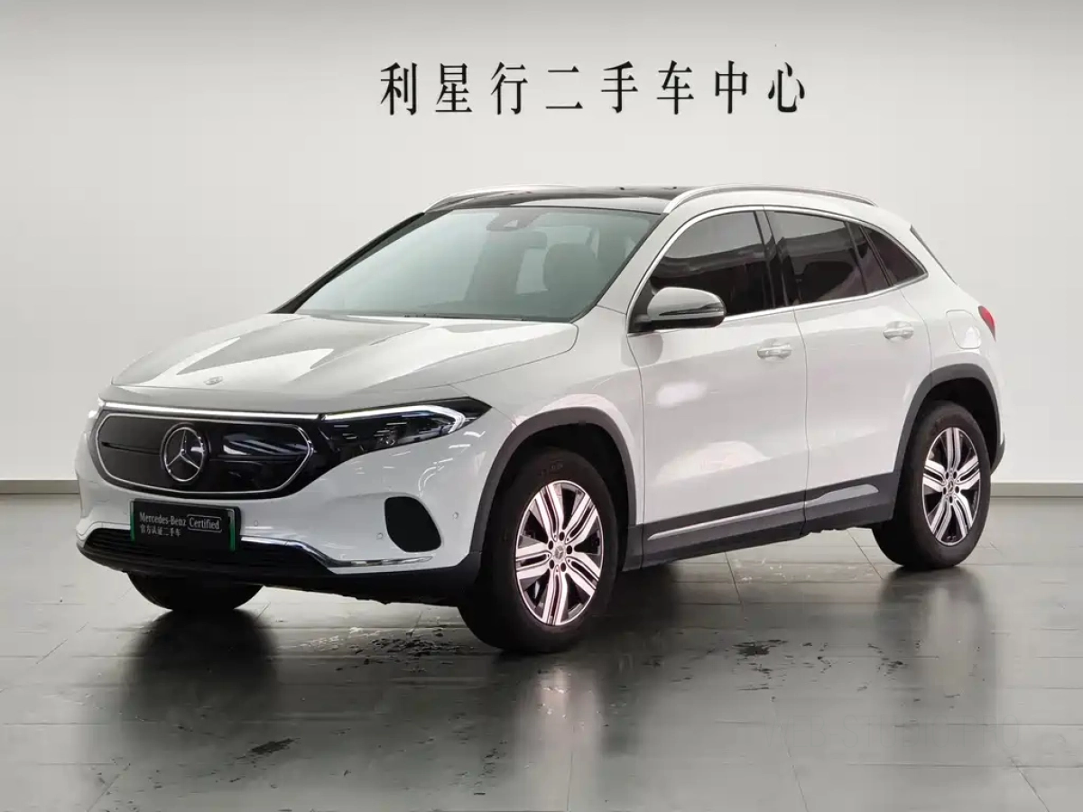 MERCEDES BENZ EQA  2022