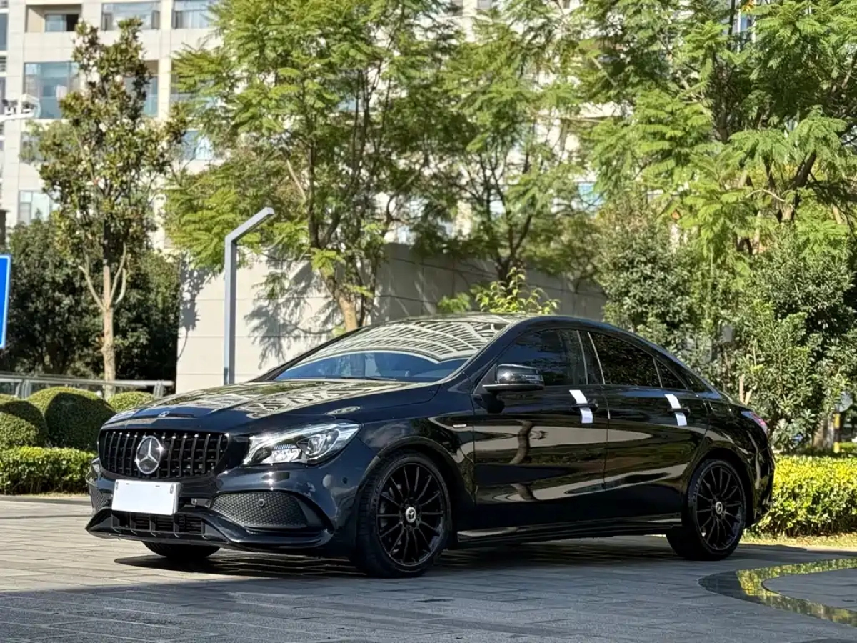 MERCEDES BENZ CLA