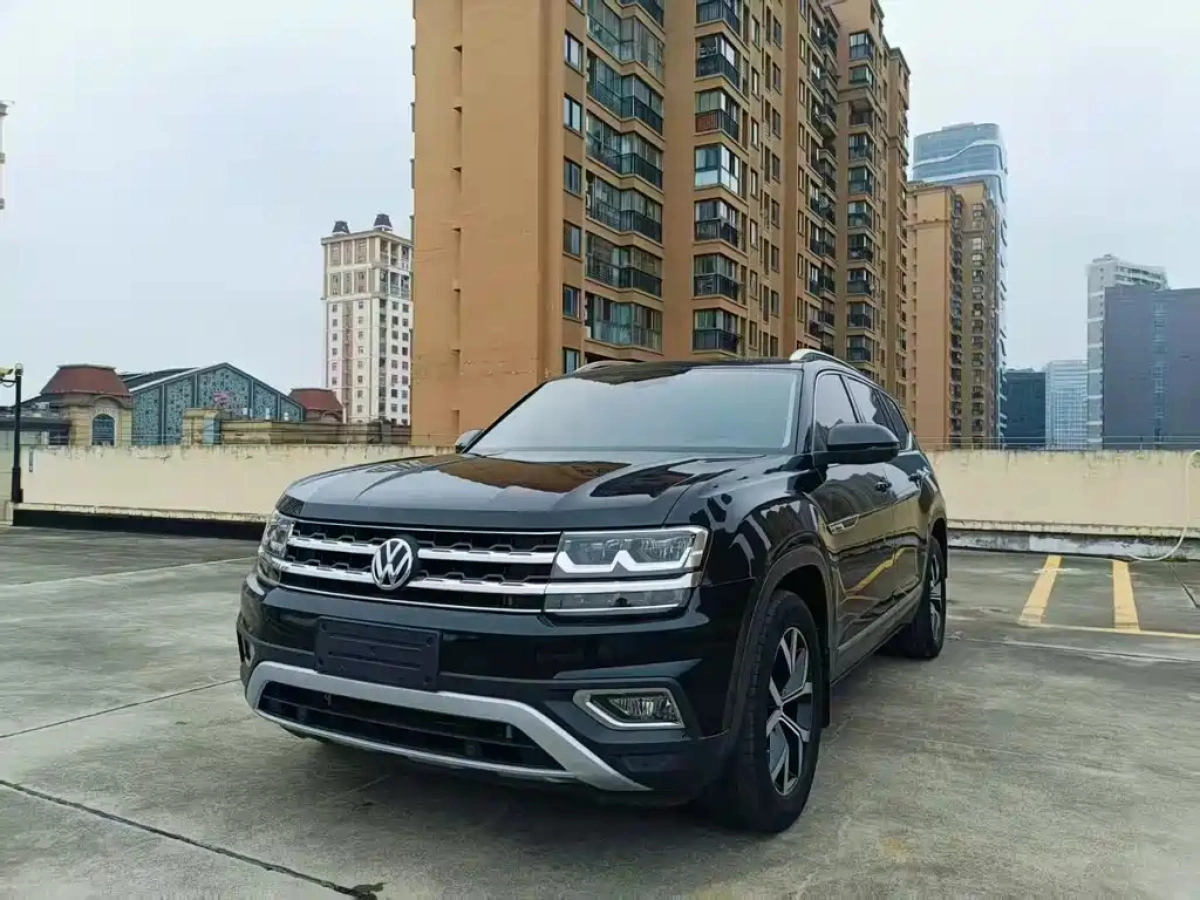 VOLKSWAGEN TERAMONT  2020