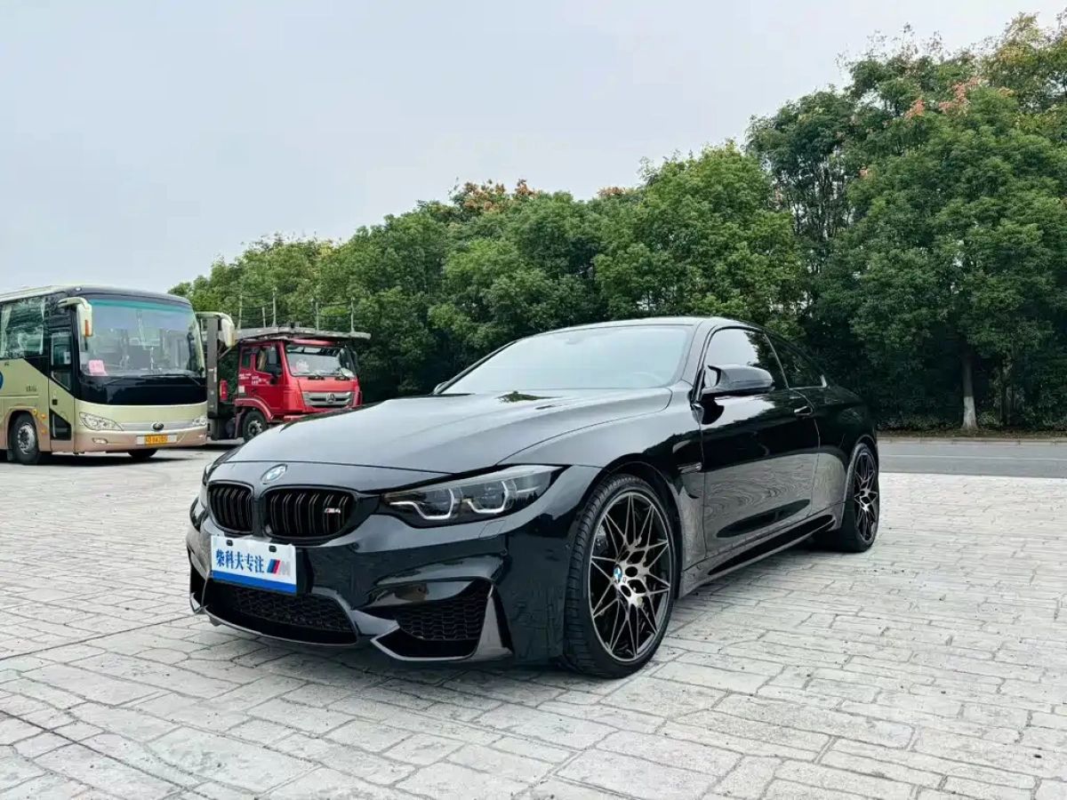 BMW M4