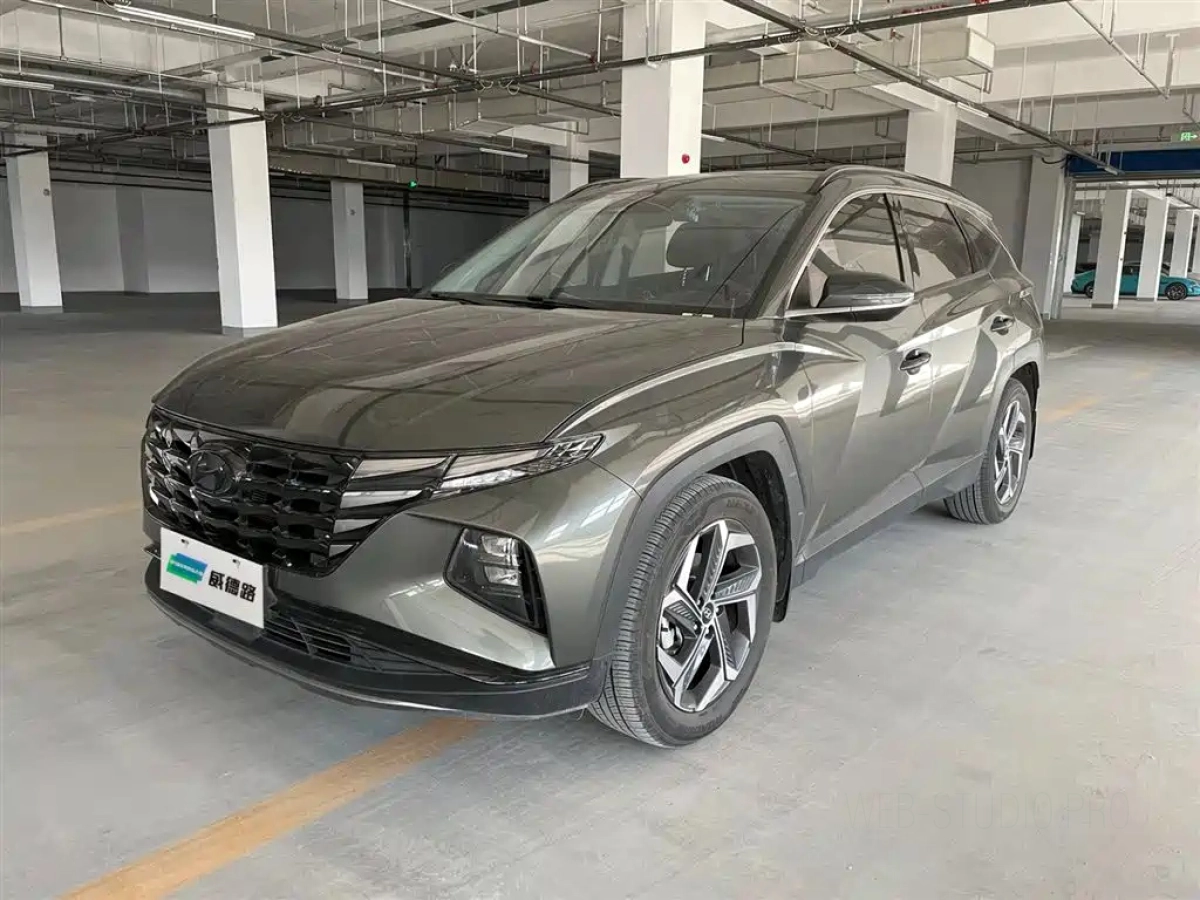HYUNDAI TUCSON  2023