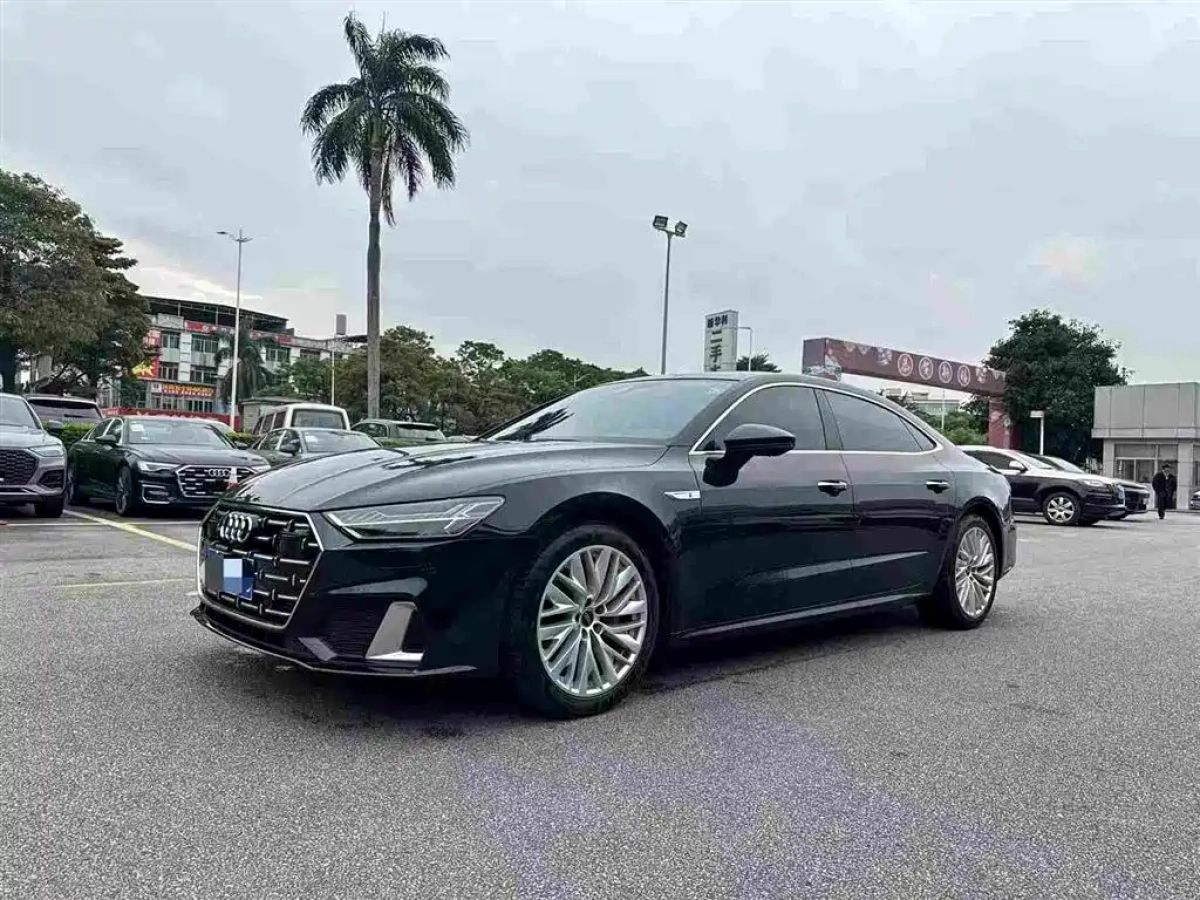 AUDI A7L