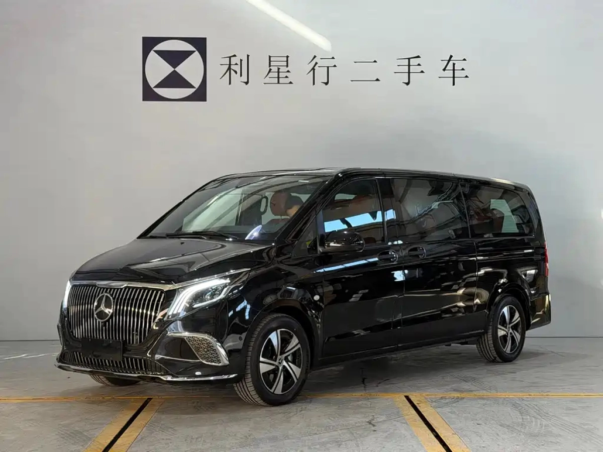 MERCEDES BENZ VITO  2025