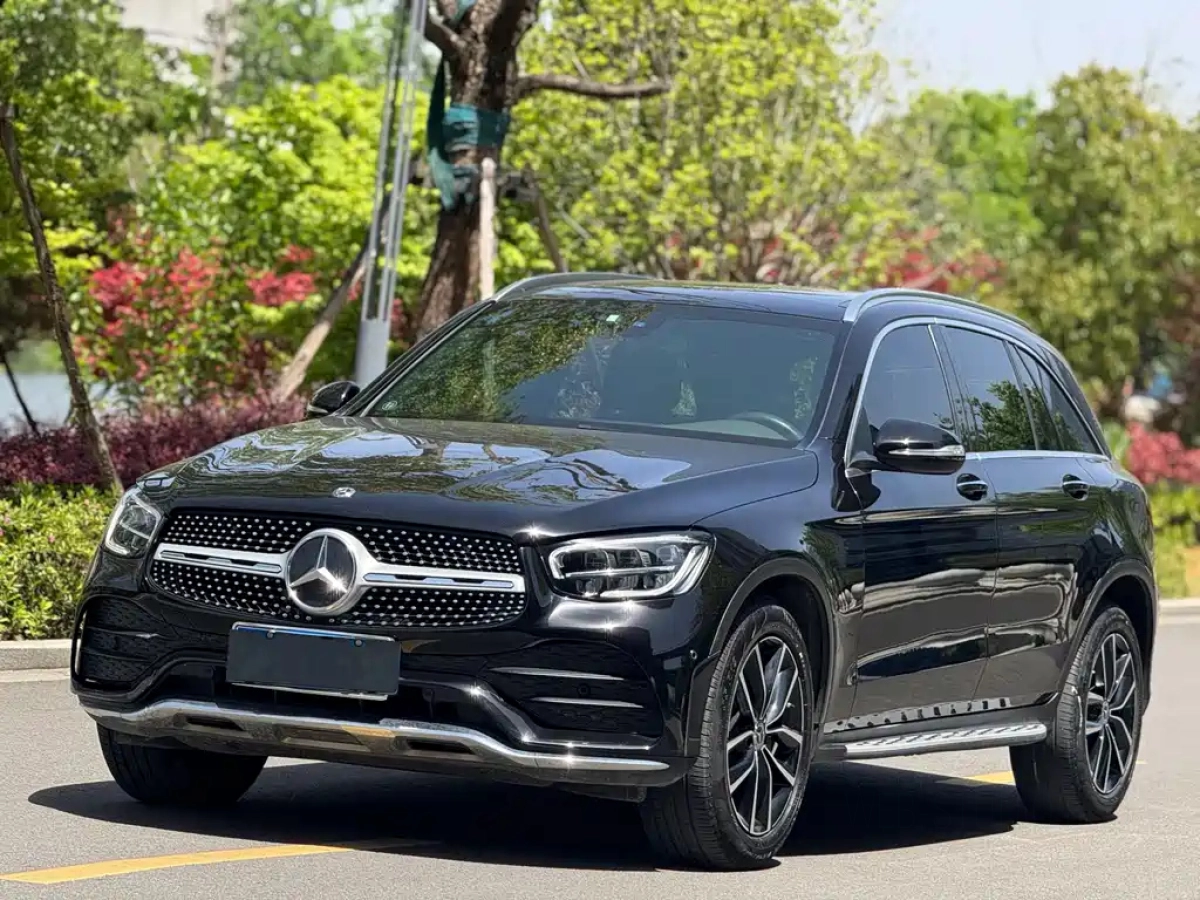 MERCEDES BENZ GLC