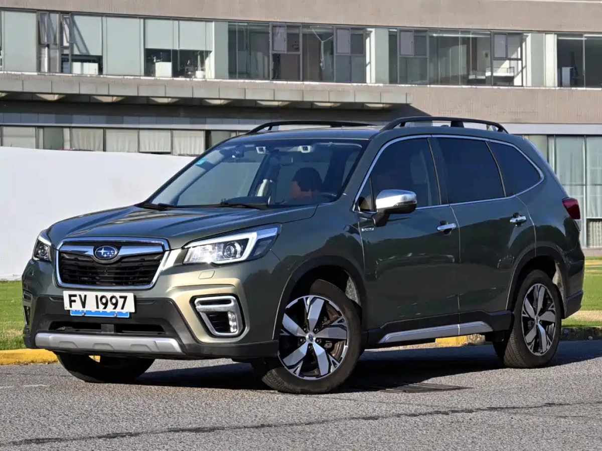 SUBARU FORESTER  2019