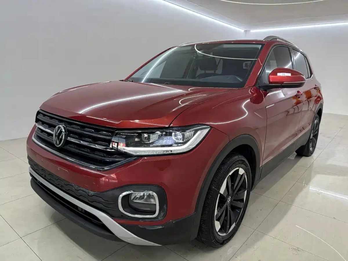 VOLKSWAGEN TACOUA  2022