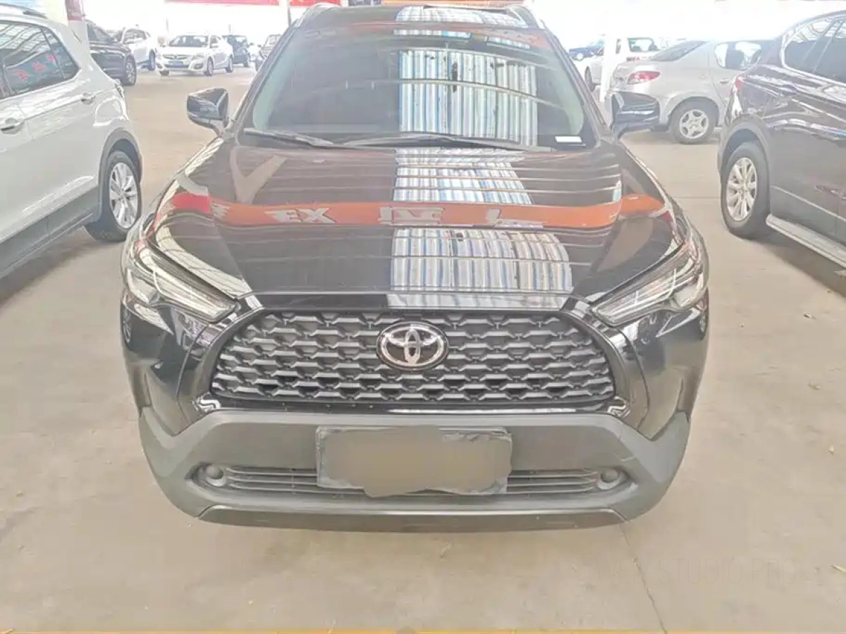 TOYOTA COROLLA CROSS