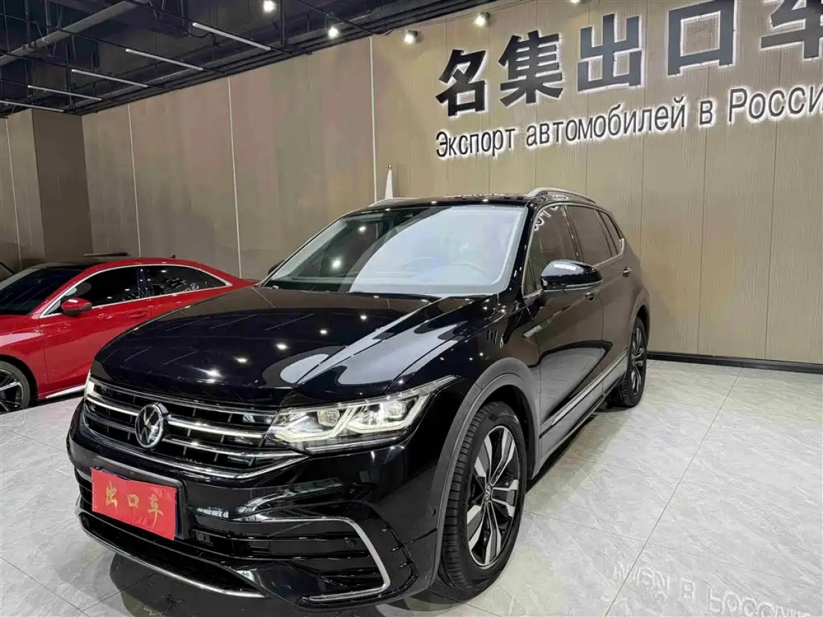 VOLKSWAGEN TIGUAN L  2022