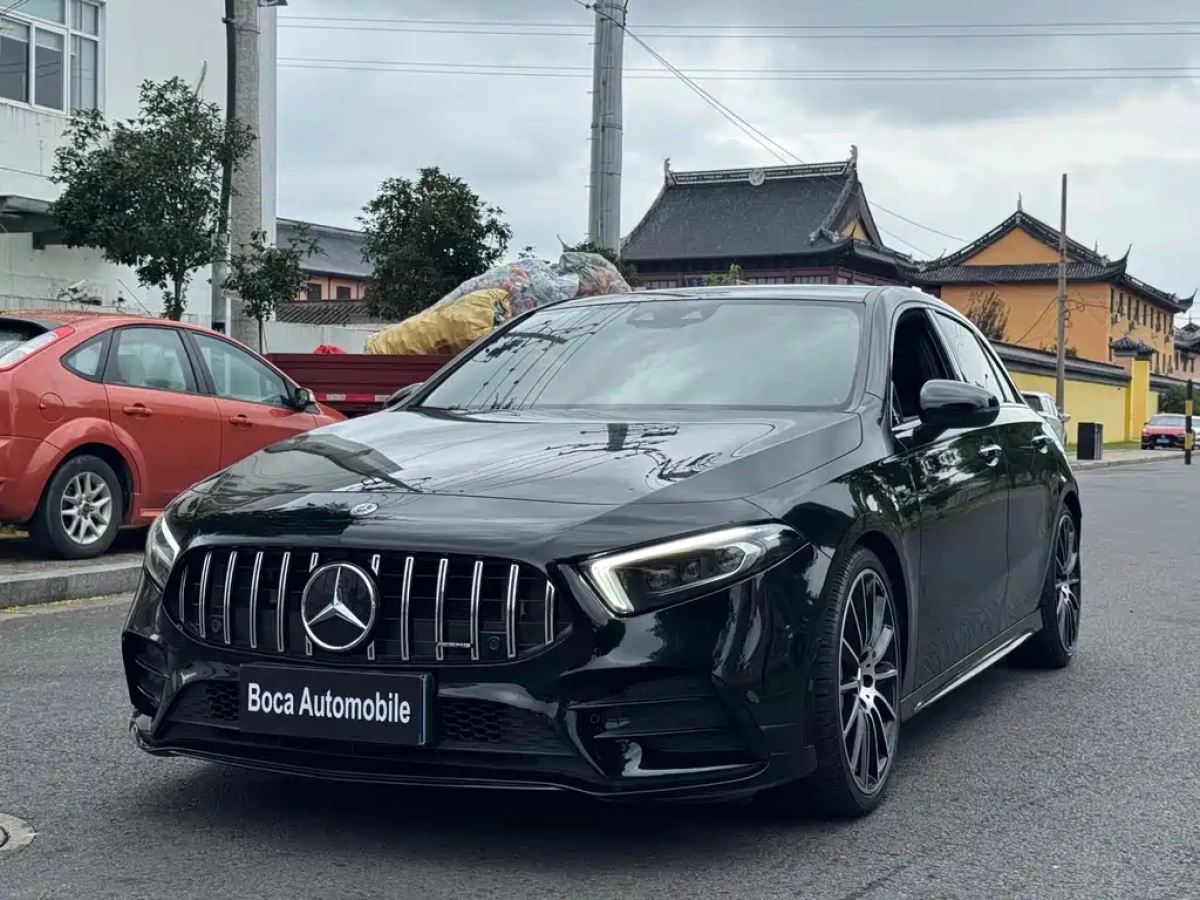 MERCEDES BENZ A-CLASS AMG  2021