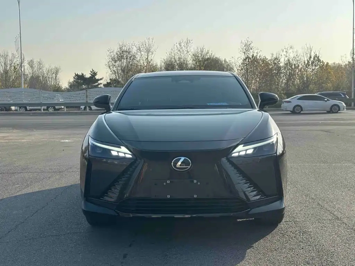 LEXUS RZ
