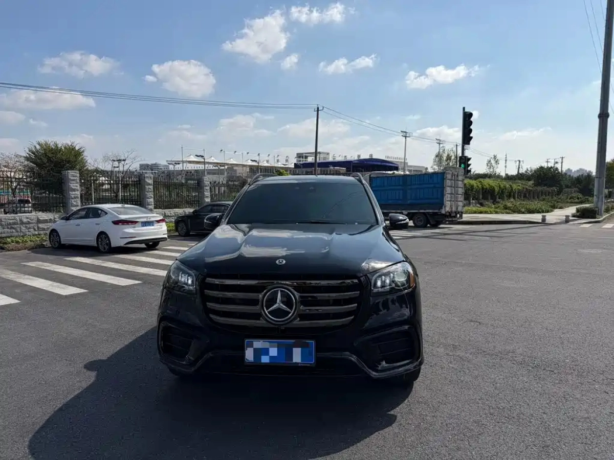 MERCEDES BENZ GLS