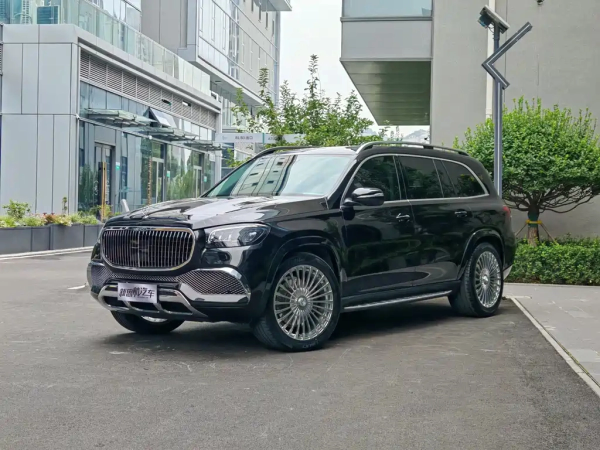 MERCEDES BENZ GLS  2021