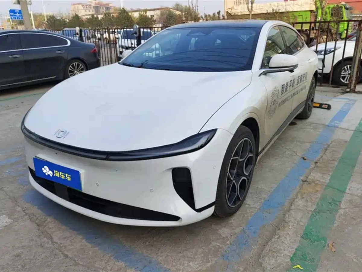 CHANGAN QIYUAN A07  2025