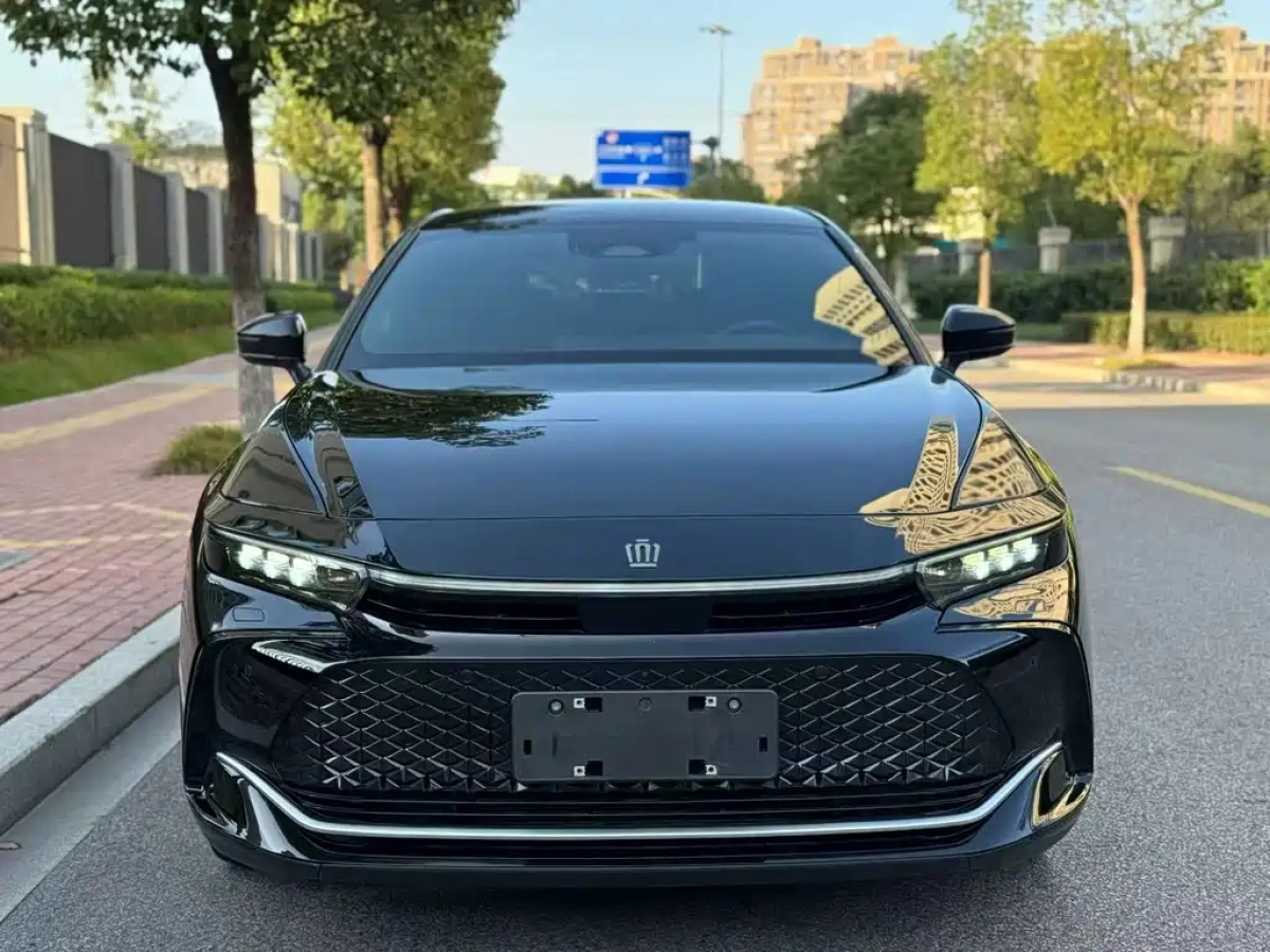 TOYOTA CROWN SPORTCROSS