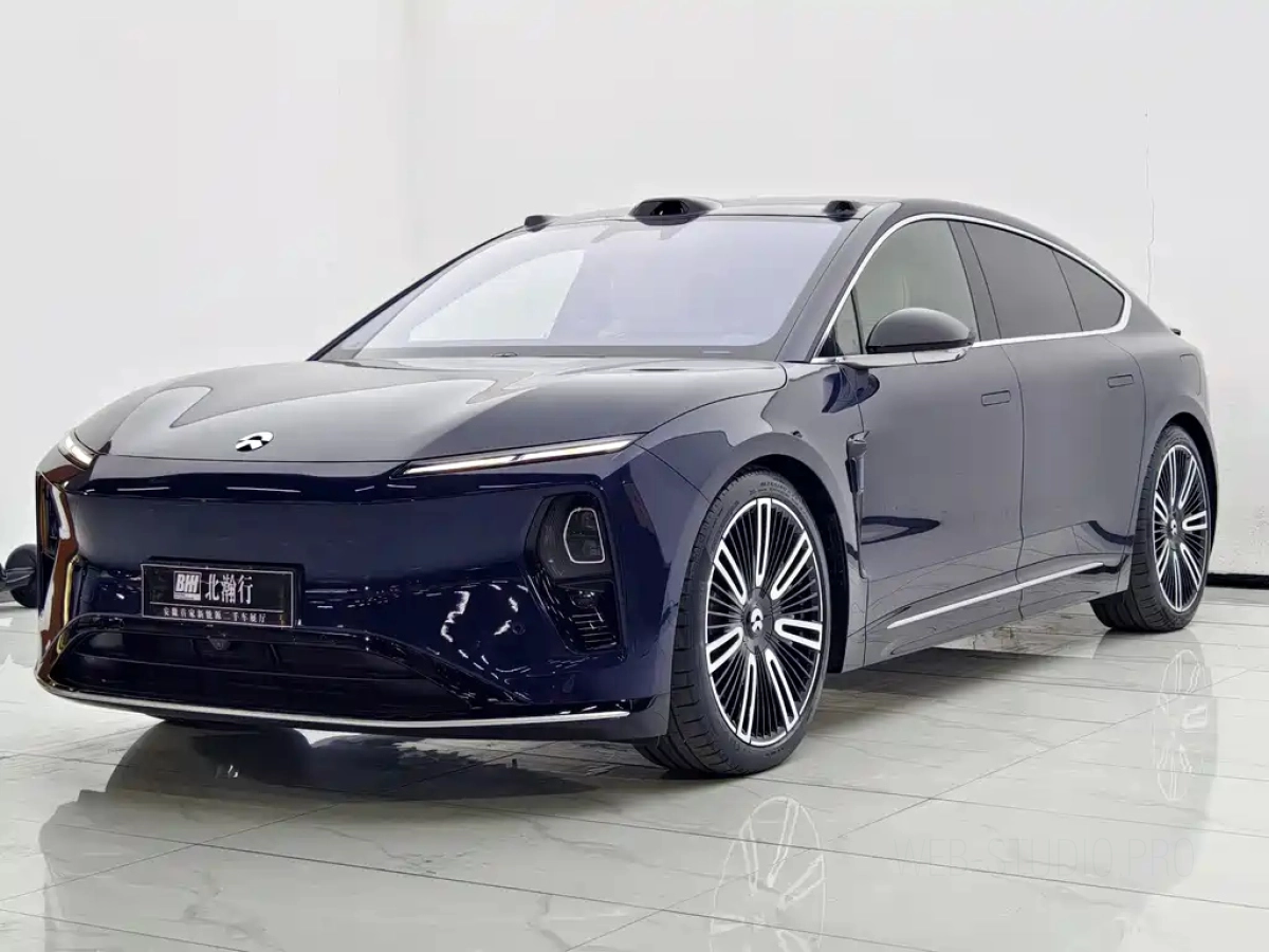 NIO ET9