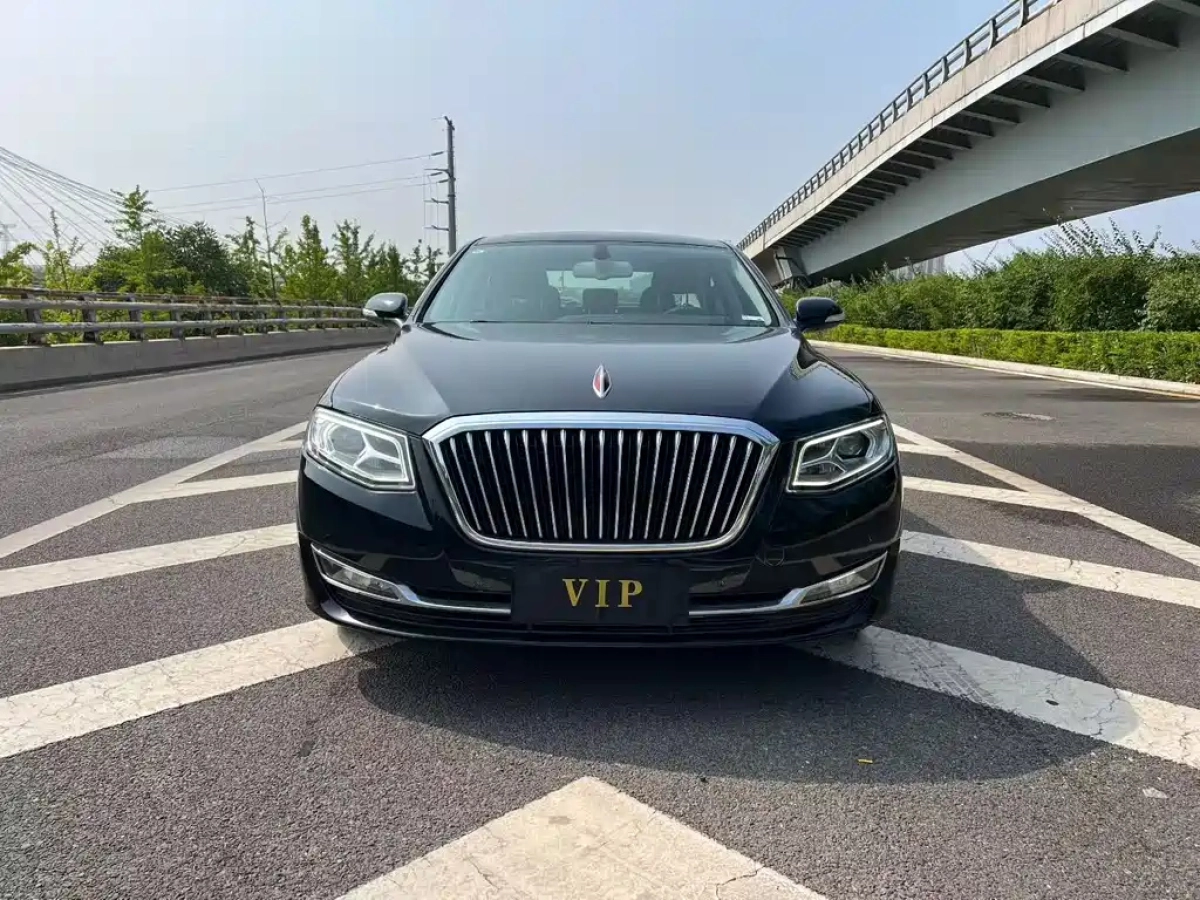 HONGQI H7