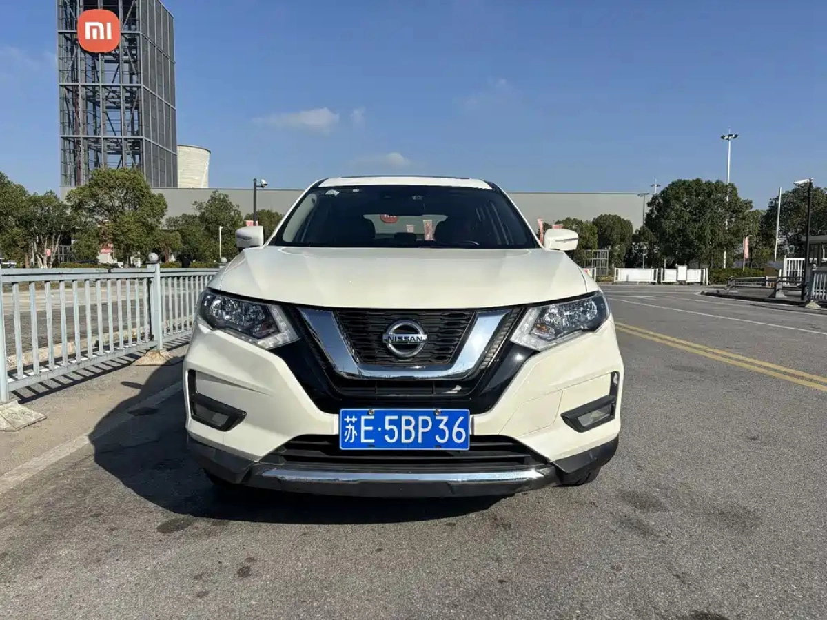 NISSAN X-TRAIL