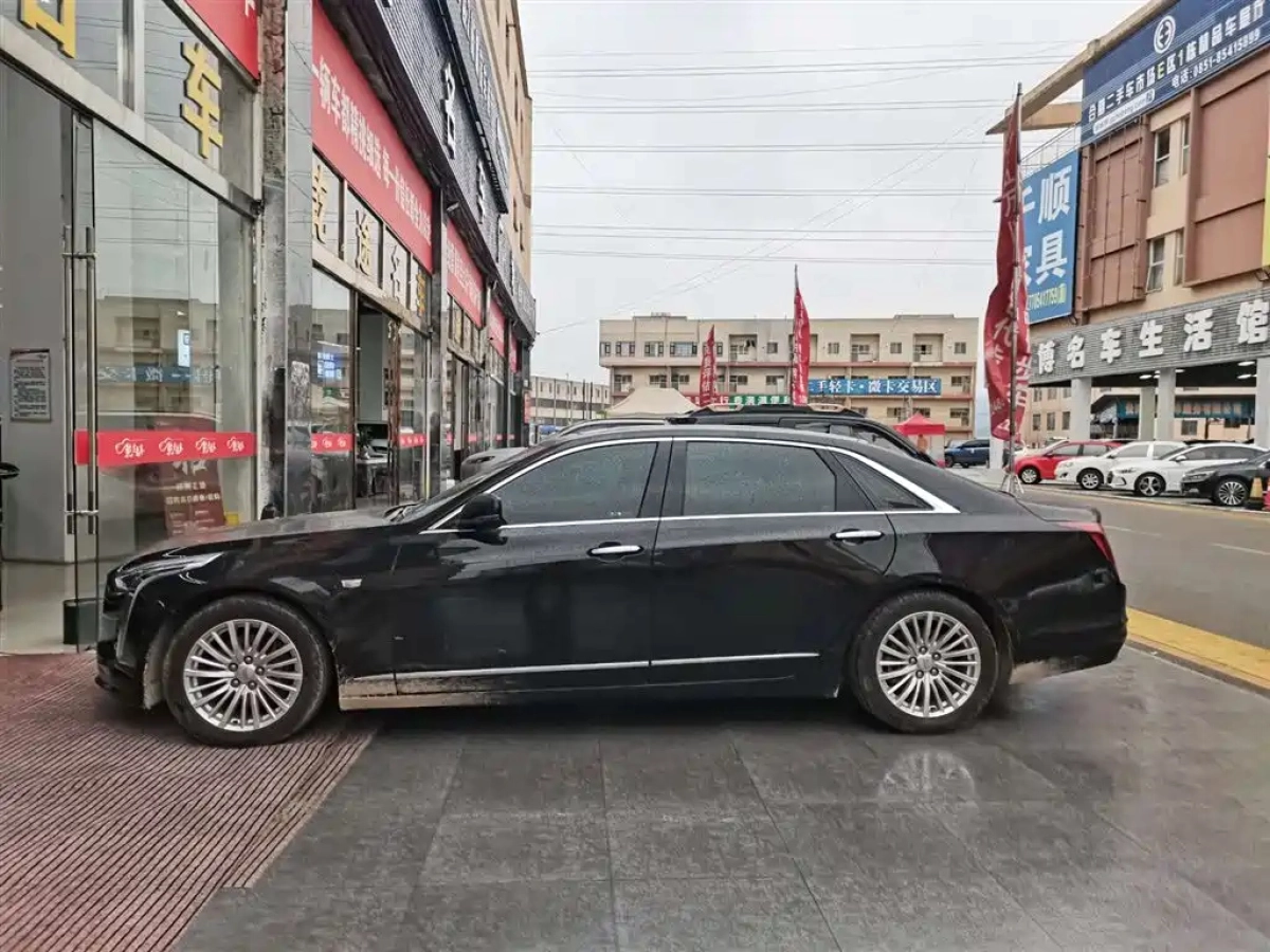 CADILLAC CT6