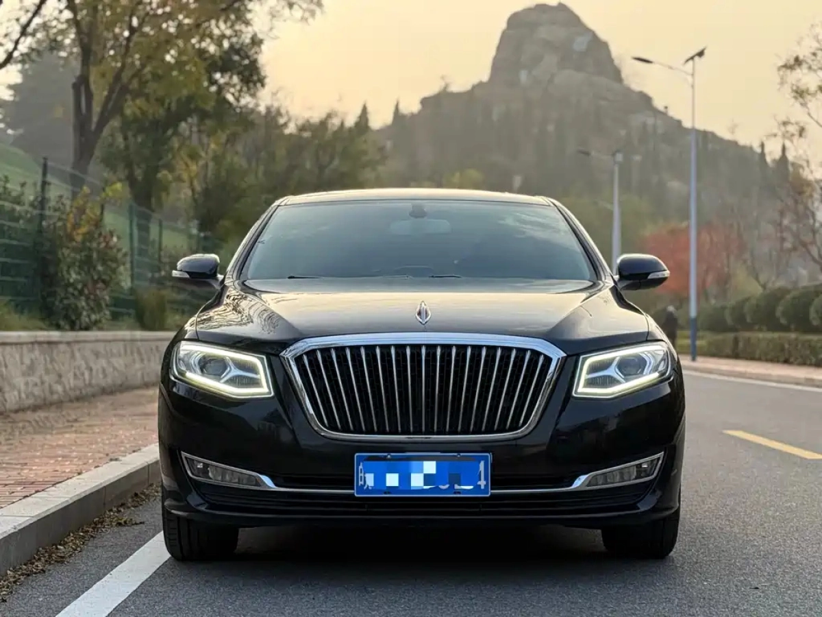 HONGQI H7