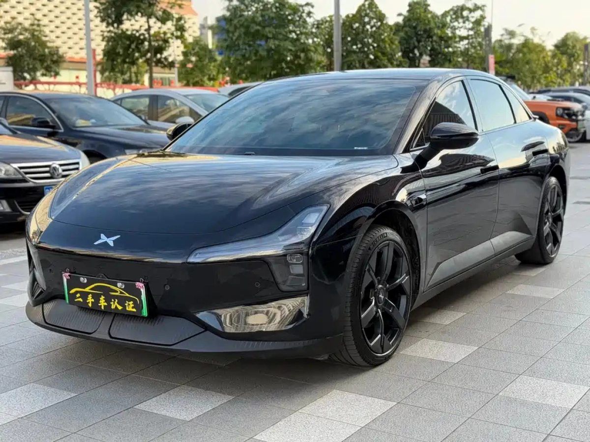 XPENG MOTORS MONA M03