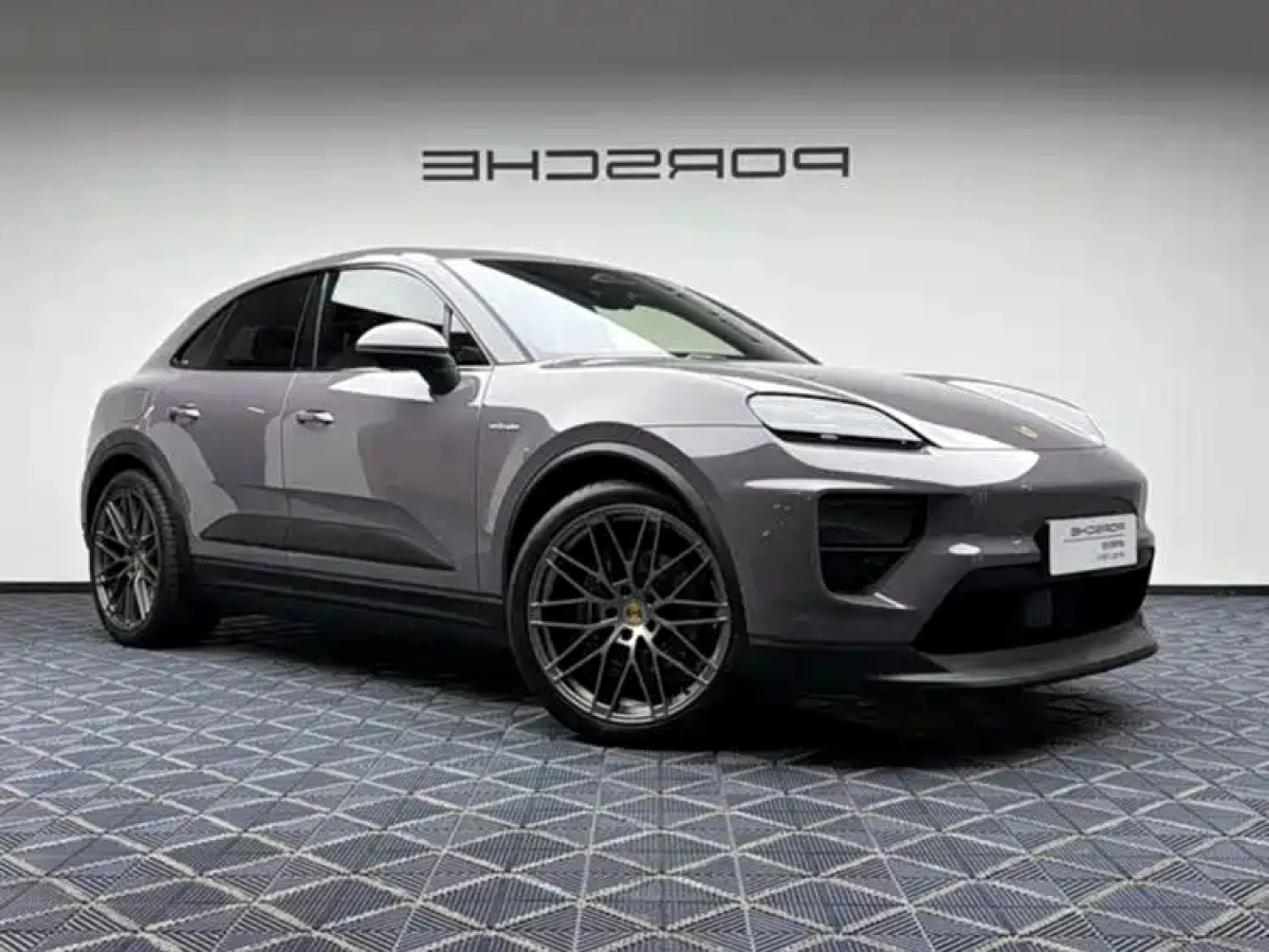 PORSCHE MACAN NEW ENERGY  2025