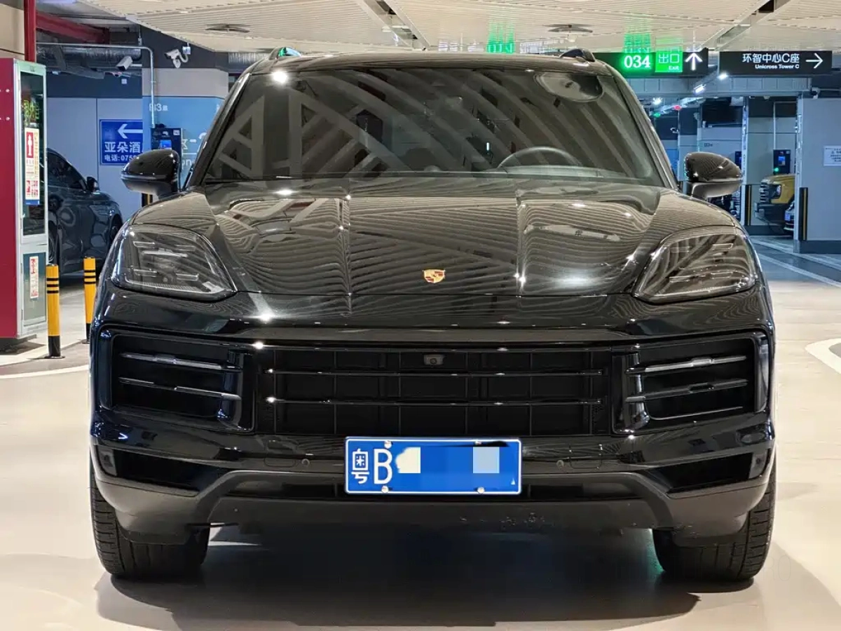 PORSCHE CAYENNE