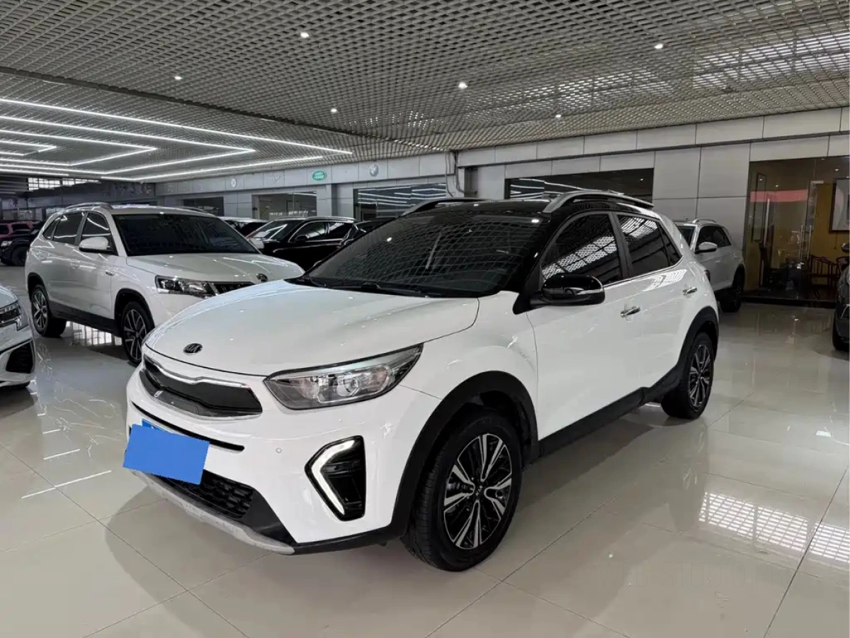 KIA KX1