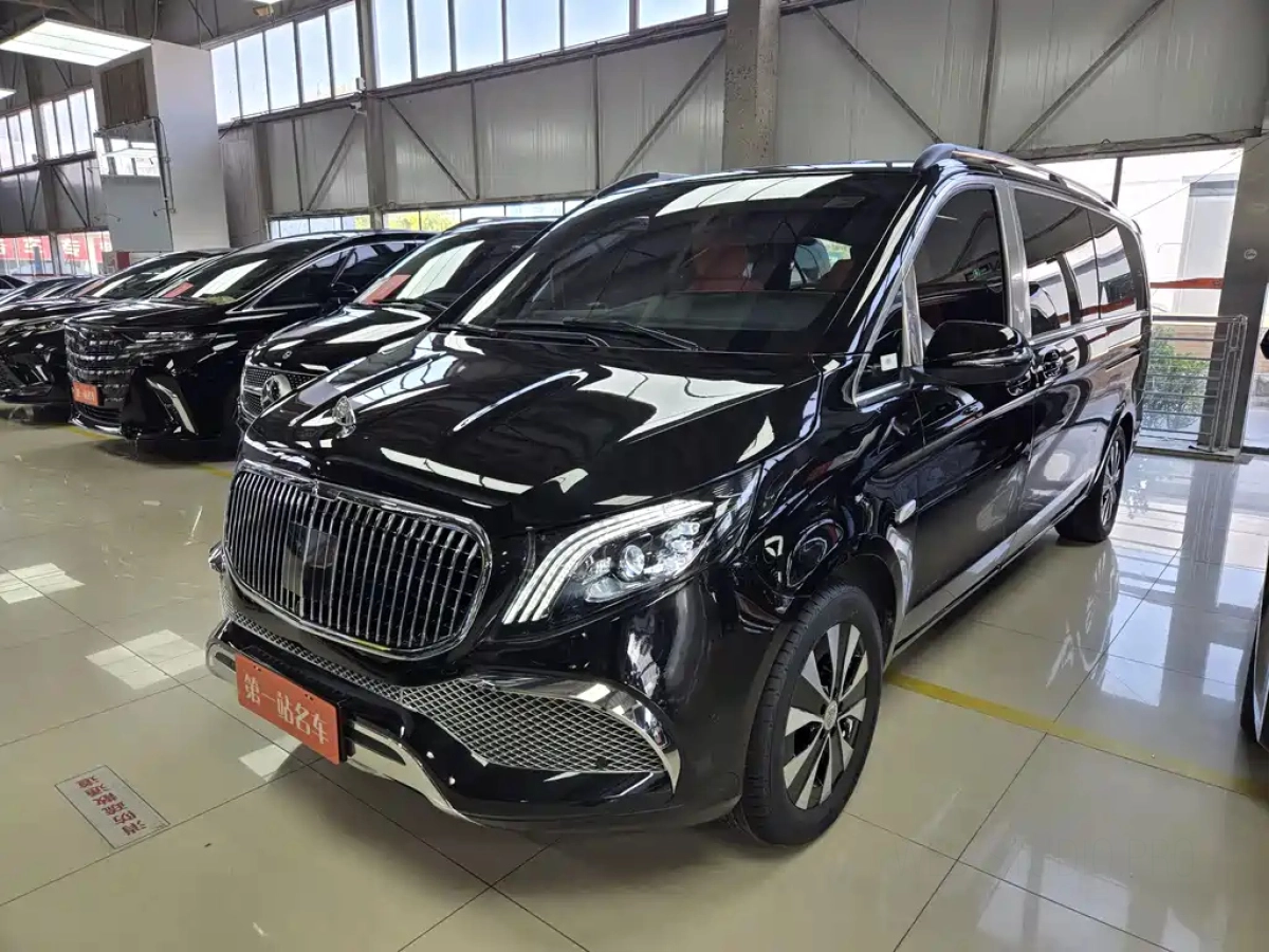 MERCEDES BENZ VITO  2024