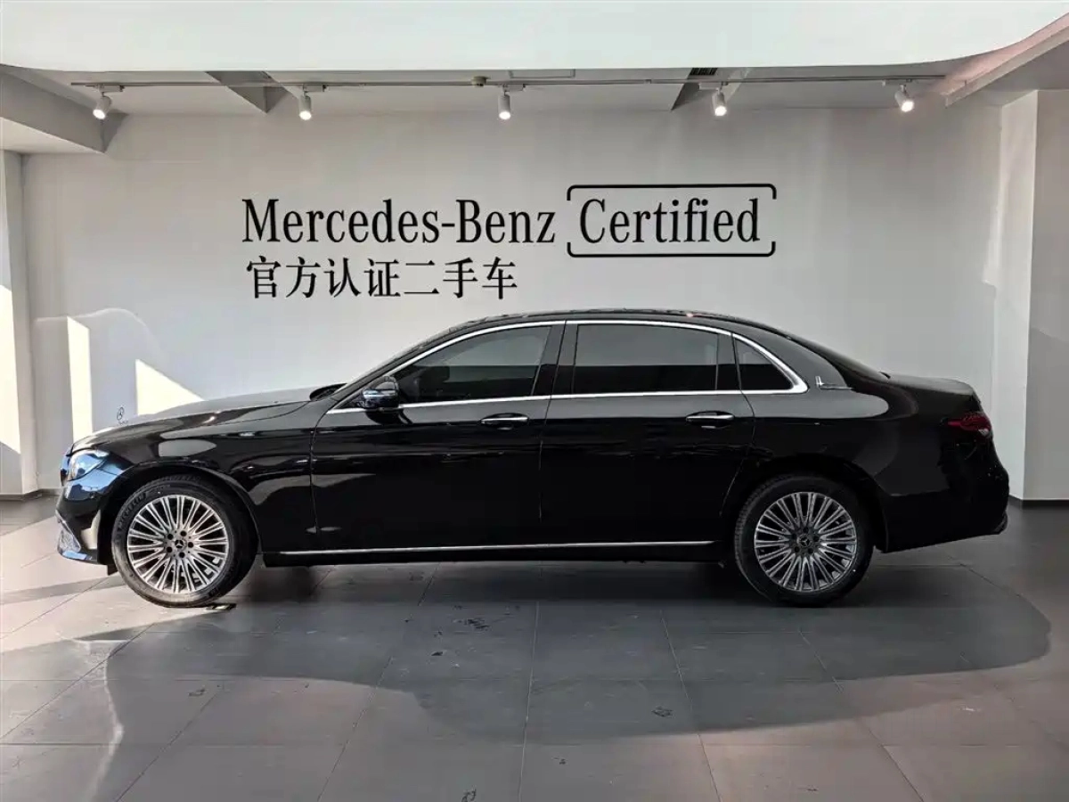 MERCEDES BENZ E-CLASS