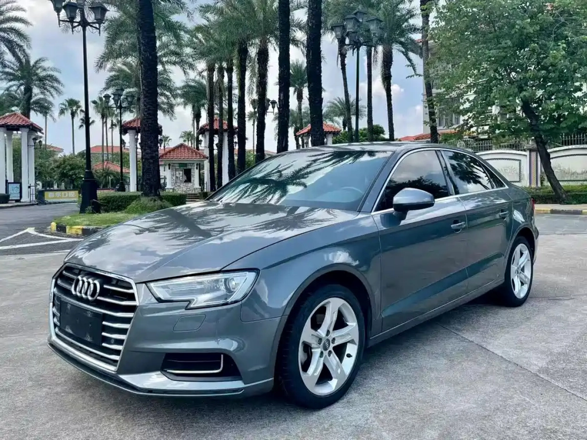 AUDI A3  2019