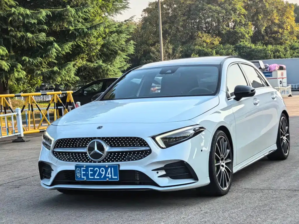 MERCEDES BENZ A-CLASS AMG IMPORT  2020