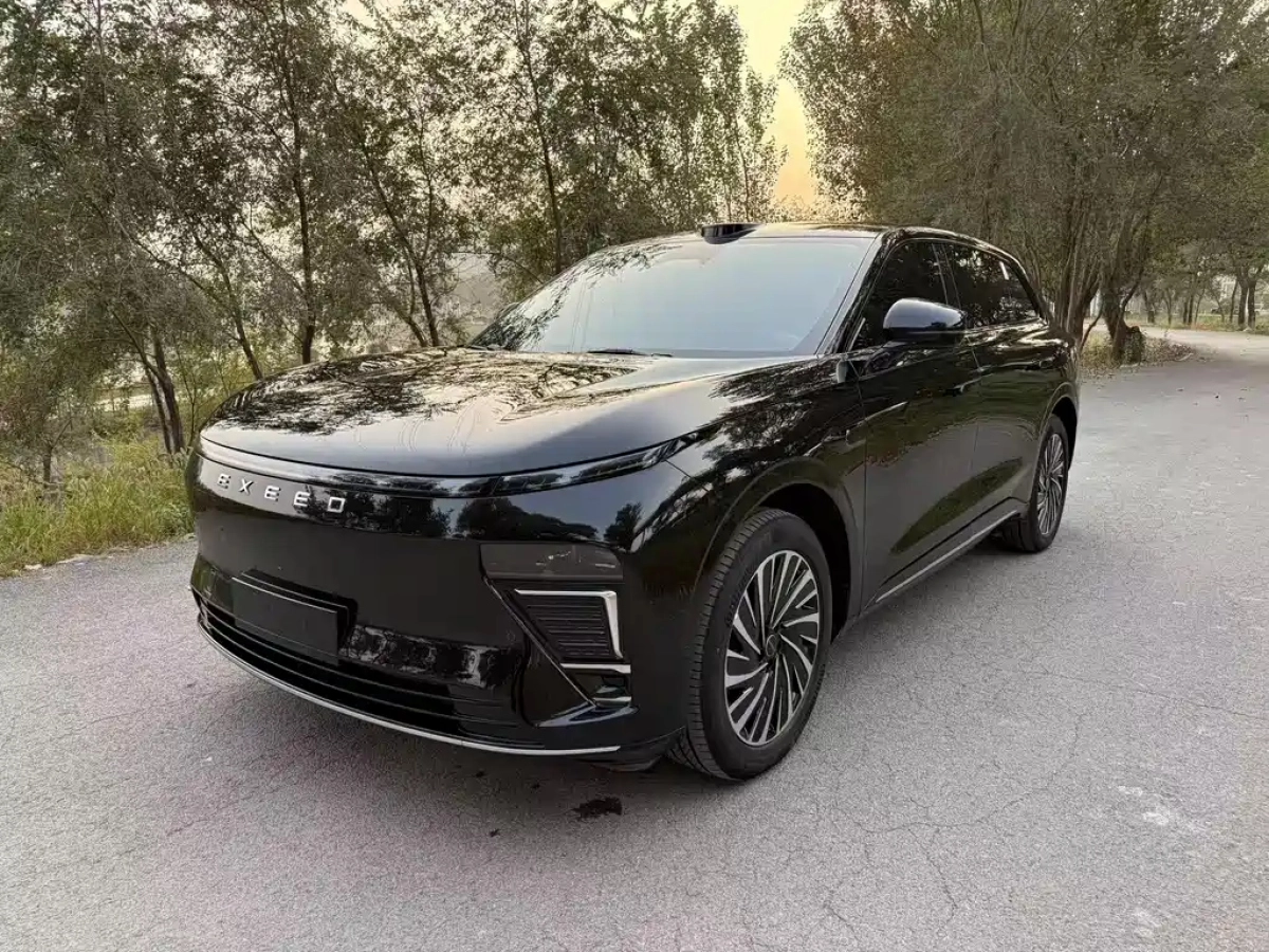 EXEED STERRA ET  2025