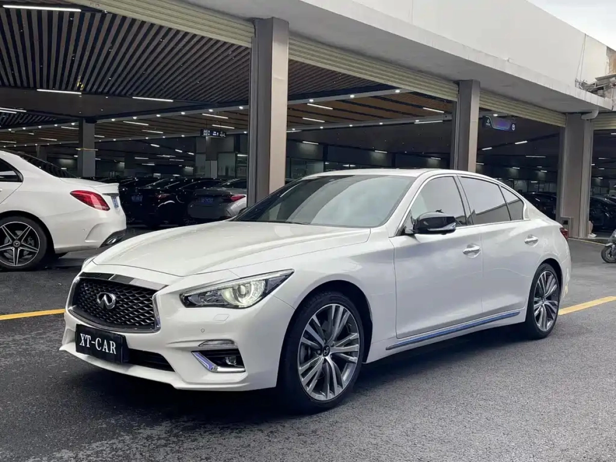 INFINITI Q50L  2022