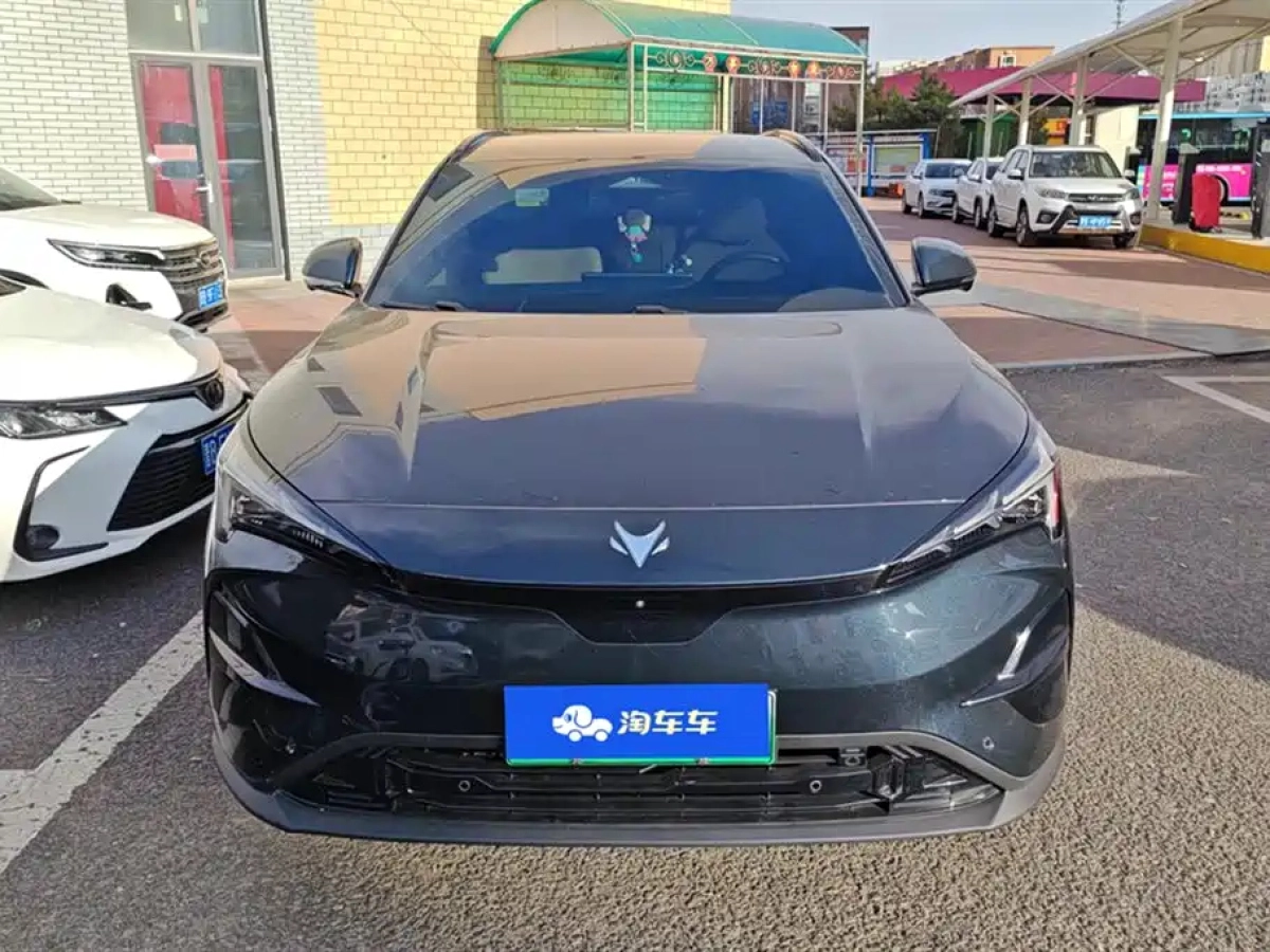 ARCFOX ALPHA T5 ALPHAT5