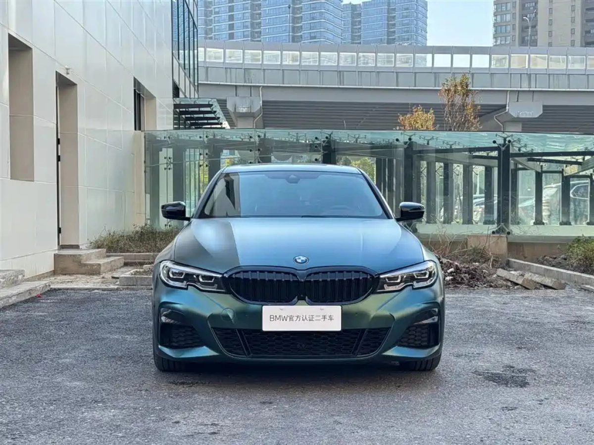 BMW 3-SERIES