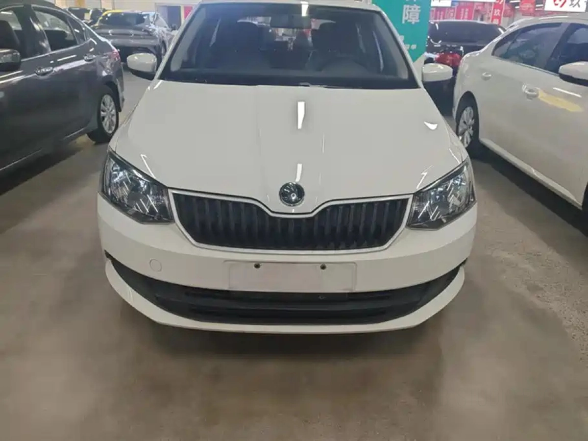 SKODA FASCIA