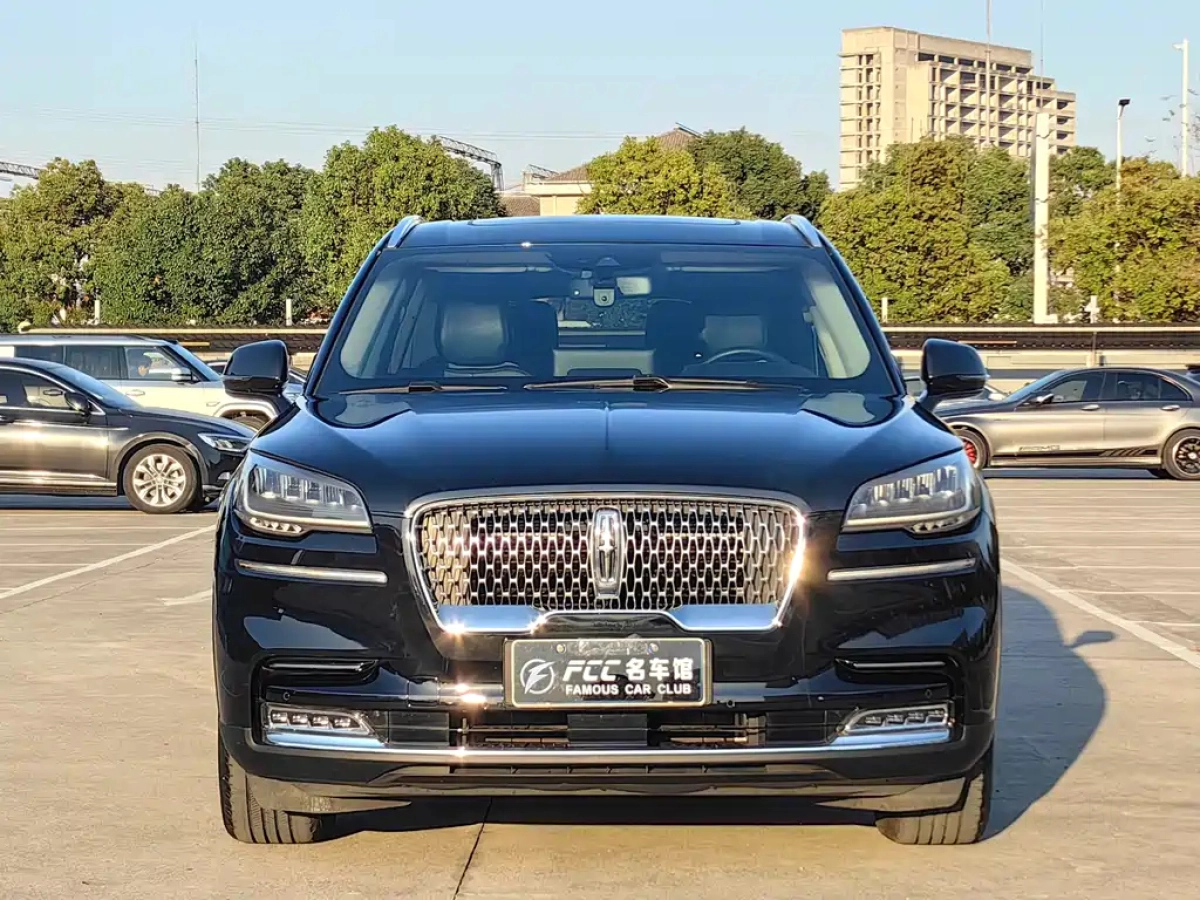 LINCOLN AVIATOR